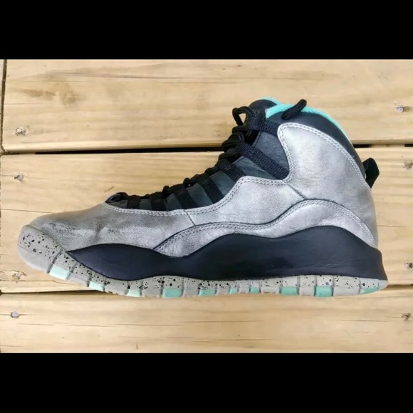 Jordan sneakers - Picture 3 of 8